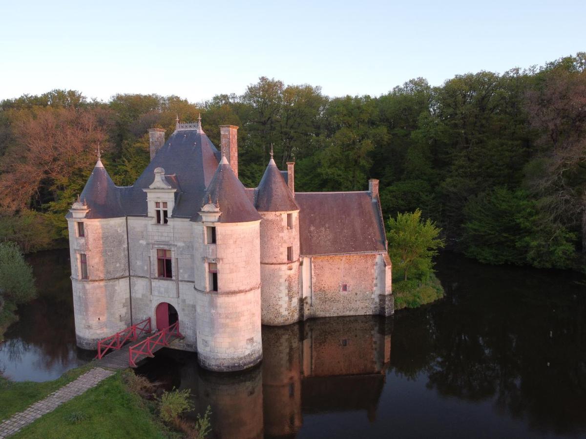 Le Chatelet Thilouze Kültér fotó